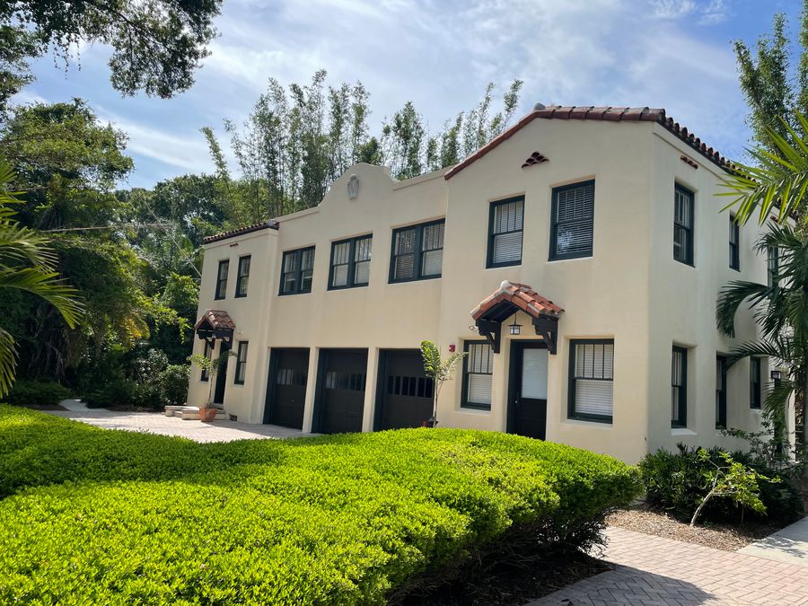 Powel Crosley Estate