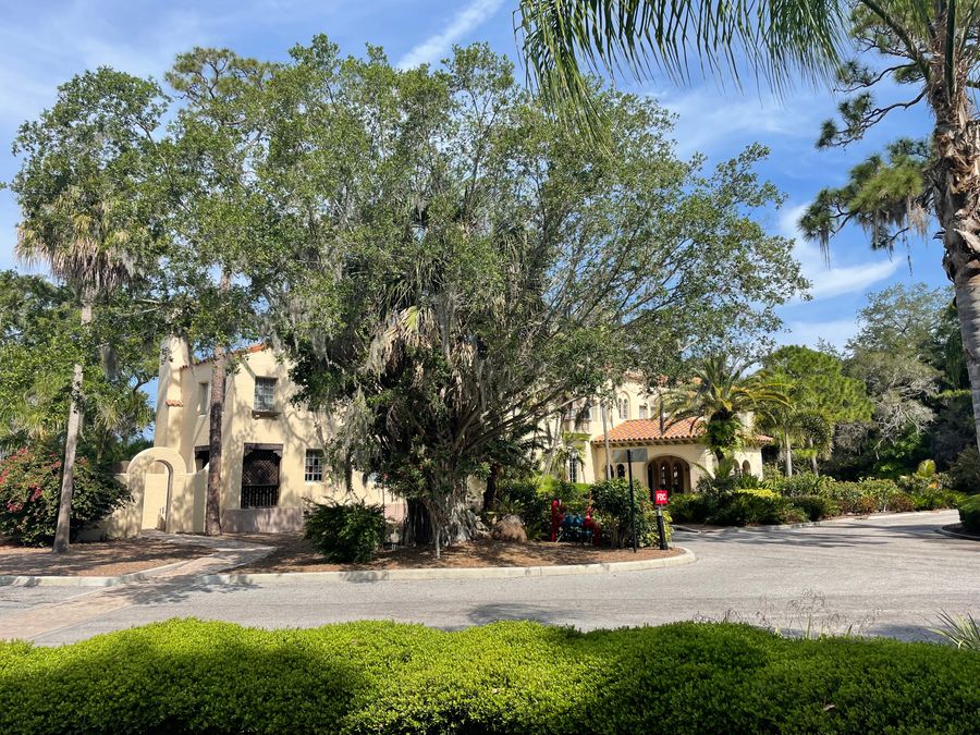 Powel Crosley Estate