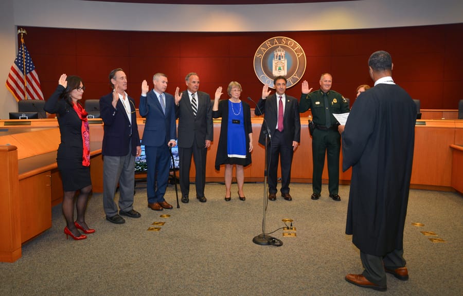 20170103SwearingInConstitutionalOfficers008_SD