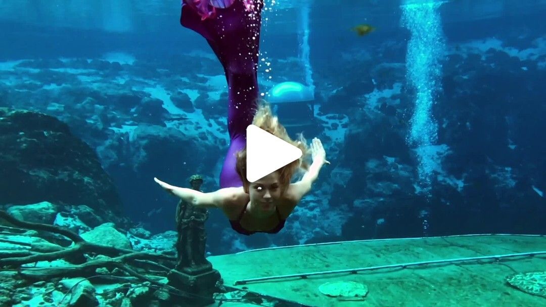 Weeki Wachee Mermaid B-Roll Jul_2022