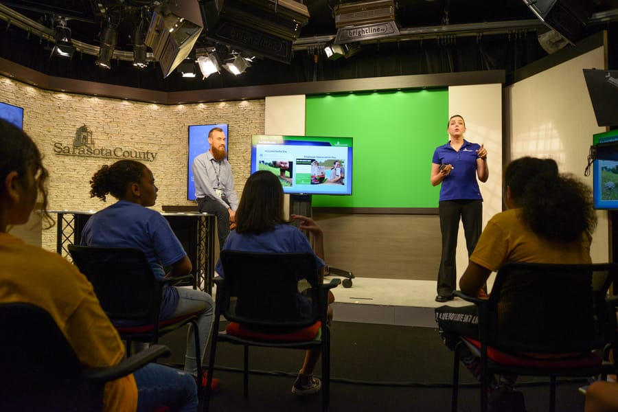 20190708_Boys and Girls Club Visit_032_SD
