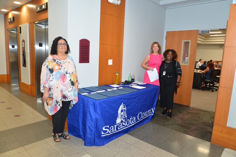 20190409_VolunteerRecognitionBreakfast_035_SD