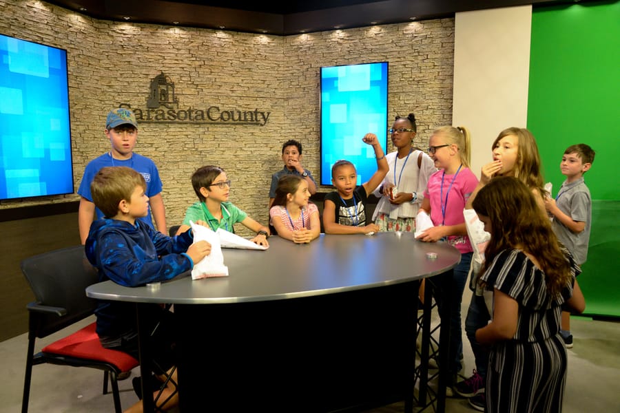 20190424_TakeKidsToWork_008_SD