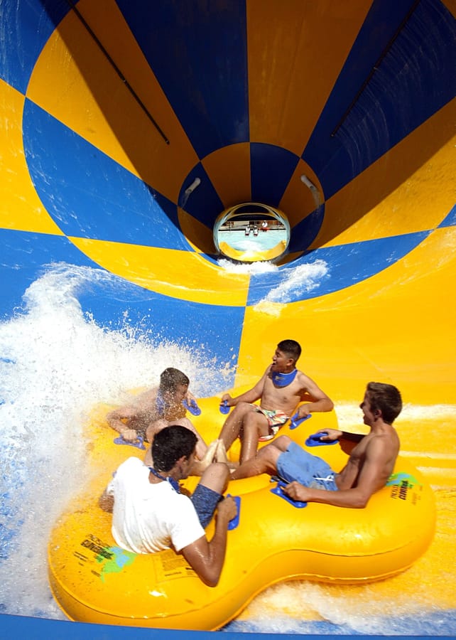 Hurricane Harbor Splashtown Tornado 2