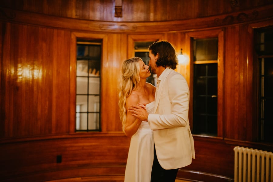 Alex and Jess Arianna J Photography