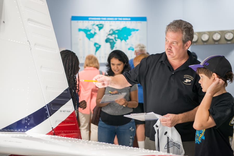 Lone_Star_Flight_Museum_Exhibit_6