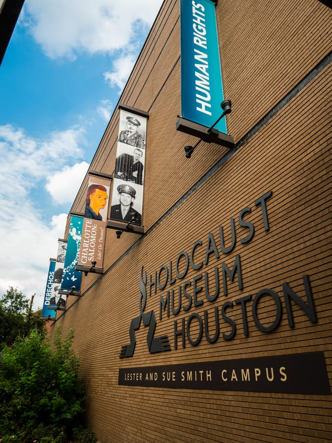 Holocaust_Museum_Houston_Exterior_5