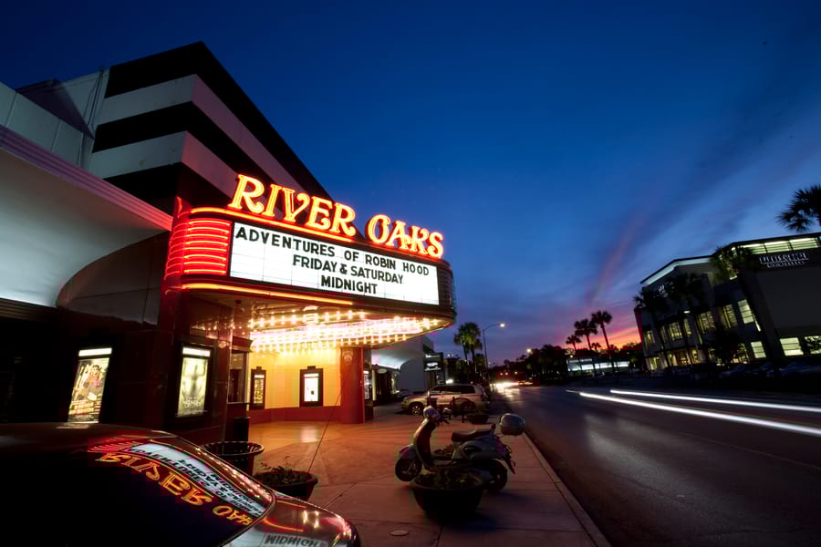 Landmark's River Oaks Theatre