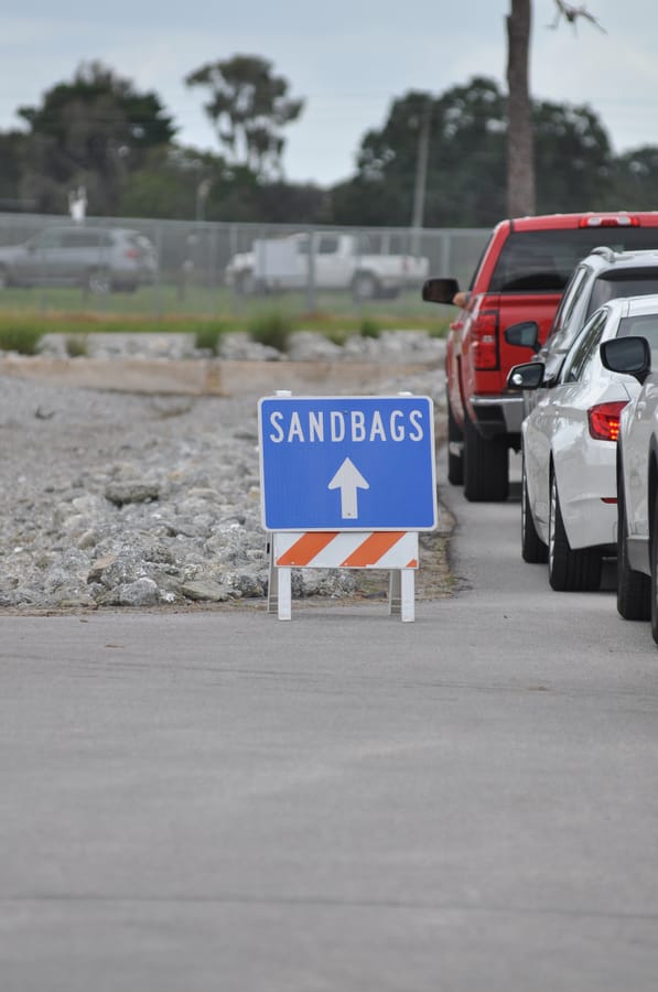 20220925_IanSandbagging_013_SD