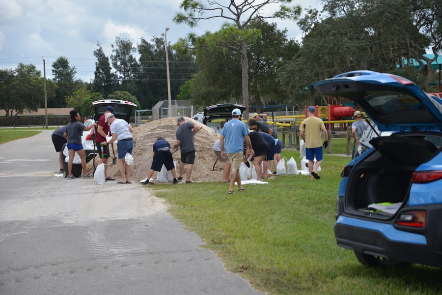 20220925_IanSandbagging_042_SD