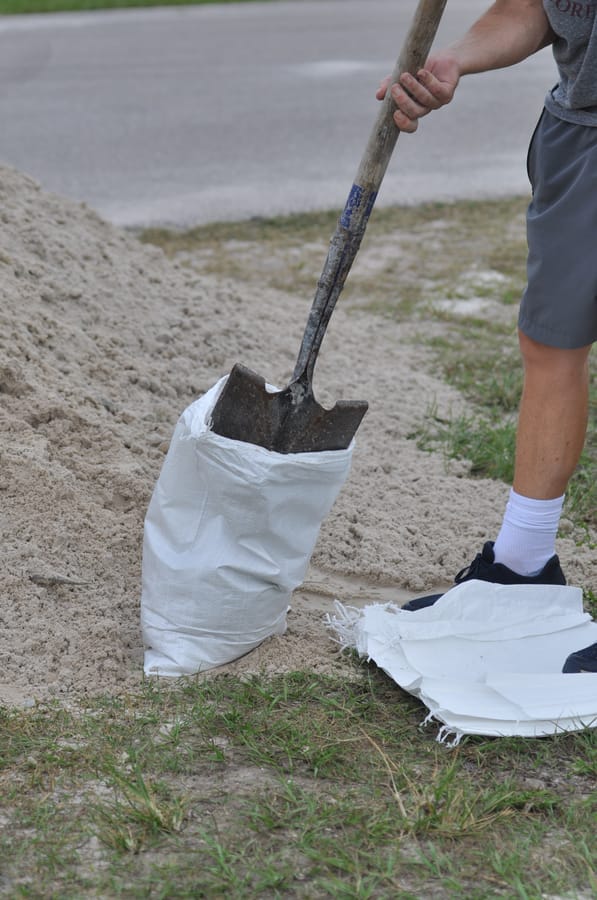 20220925_IanSandbagging_002_SD