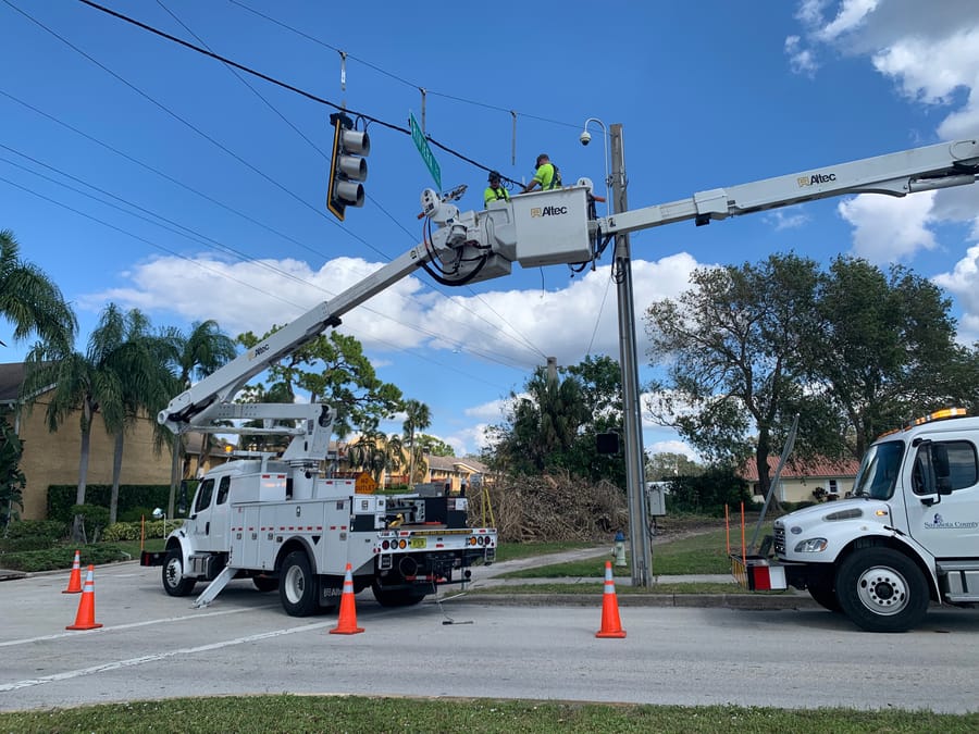 traffic light repair
