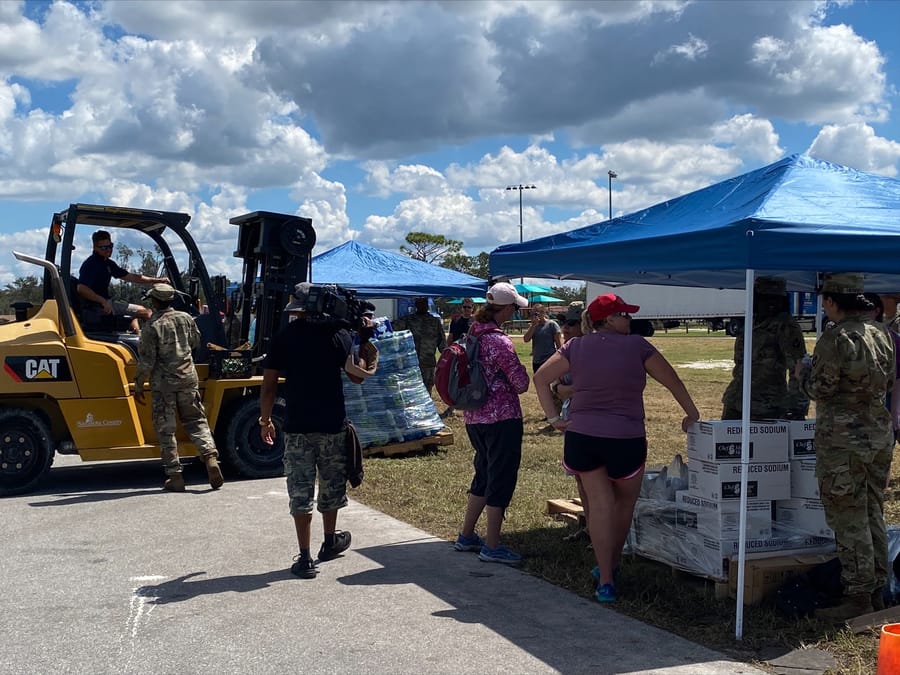 Hurricane Ian - food and water distribution