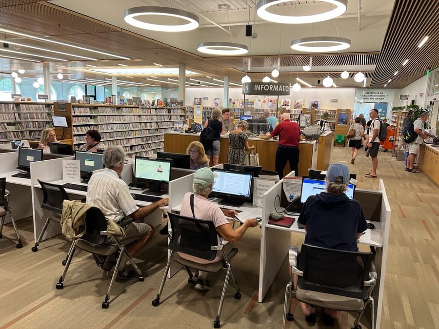 William H. Jervey, Jr. Venice Public Library