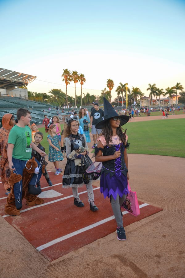 Howl-O-Ween Movie Night 2022