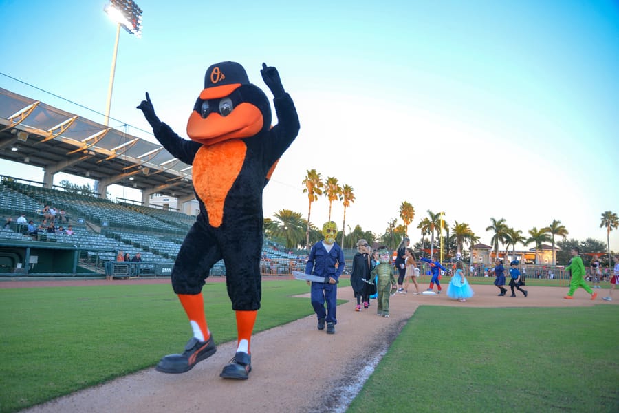 Howl-O-Ween Movie Night 2022