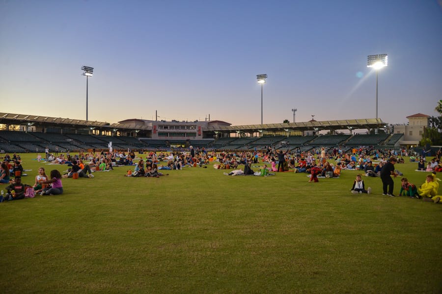 Howl-O-Ween Movie Night 2022