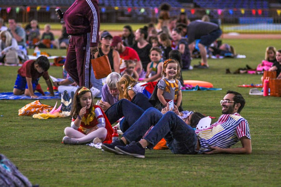 Howl-O-Ween Movie Night 2022