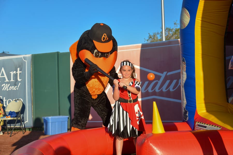 Howl-O-Ween Movie Night 2022