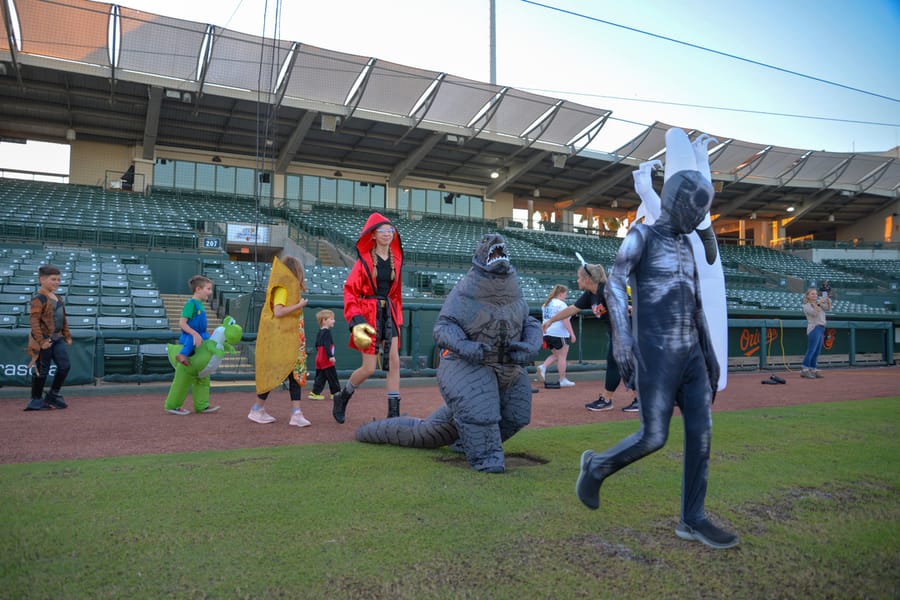 Howl-O-Ween Movie Night 2022