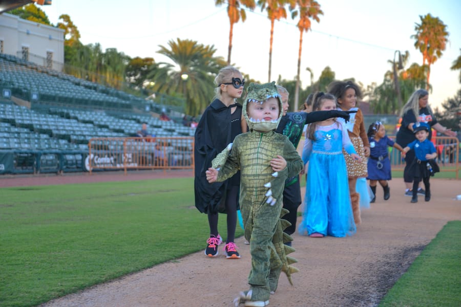 Howl-O-Ween Movie Night 2022