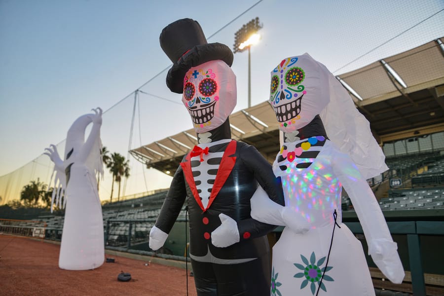 Howl-O-Ween Movie Night 2022