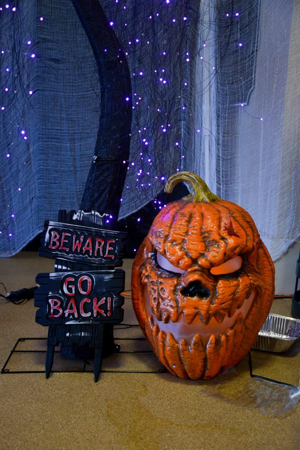 Howl-O-Ween Movie Night 2022