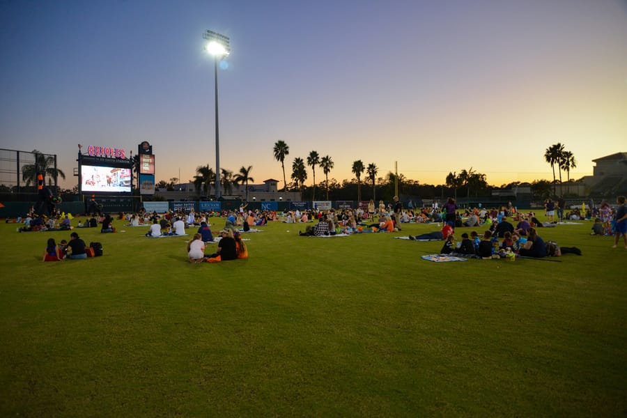 Howl-O-Ween Movie Night 2022