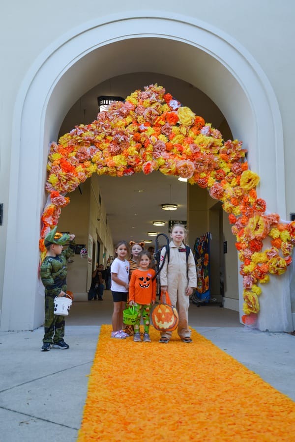 Howl-O-Ween Movie Night 2022