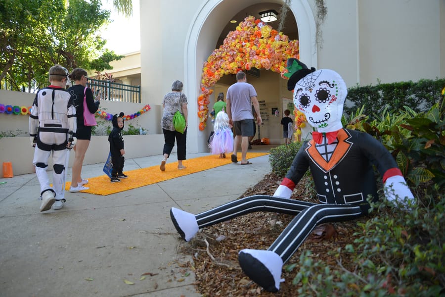 Howl-O-Ween Movie Night 2022