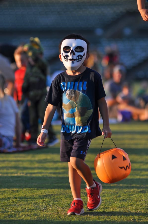 Howl-O-Ween Movie Night 2022