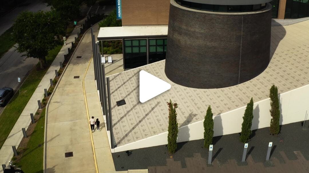 Holocaust_Museum_Houston_Exterior_1