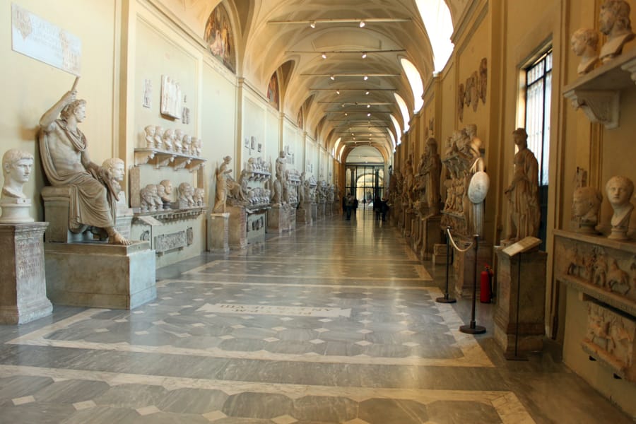 RNS-Vatican-Chiaramonti-Gallery1 100522