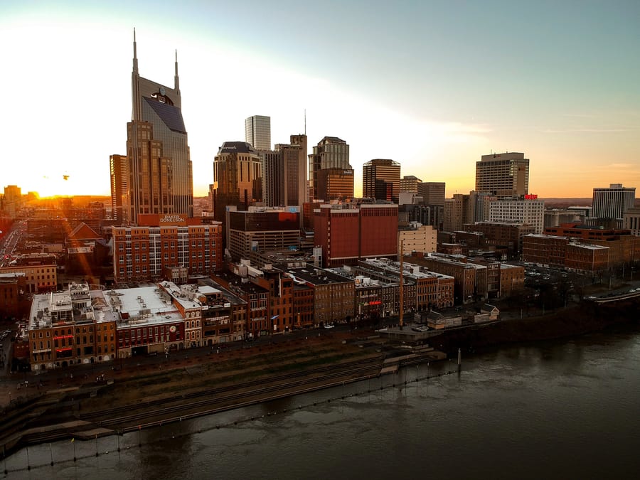 RNS-Nashville-Skyline1