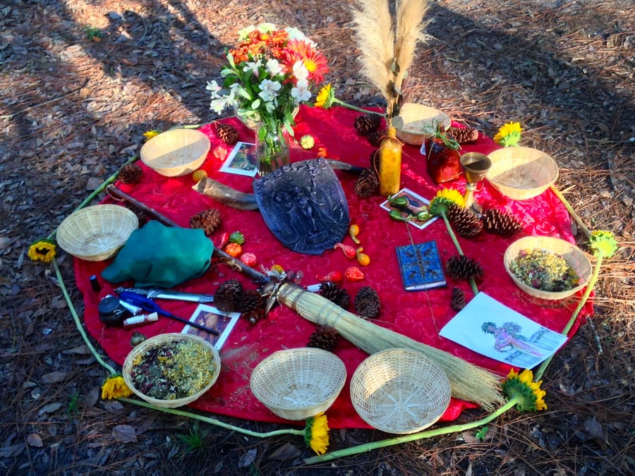 RNS-Mabon-Altar