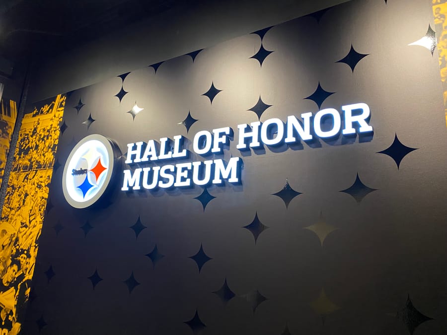 Steelers Hall of Honor Courtesy VisitPITTSBURGH (59)