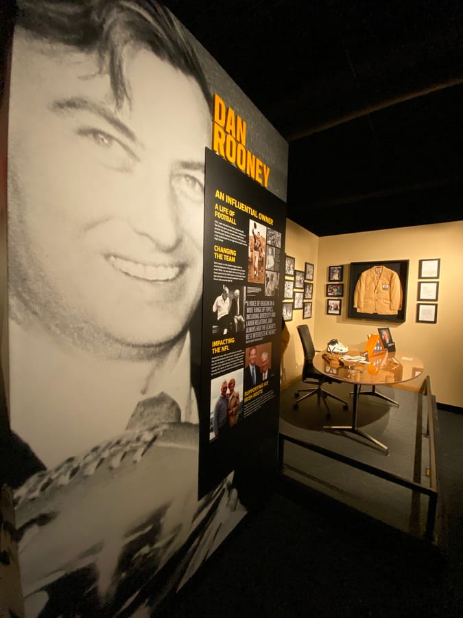 Steelers Hall of Honor Courtesy VisitPITTSBURGH (38)