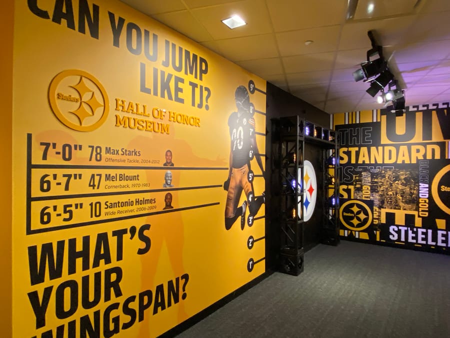 Steelers Hall of Honor Courtesy VisitPITTSBURGH (2)