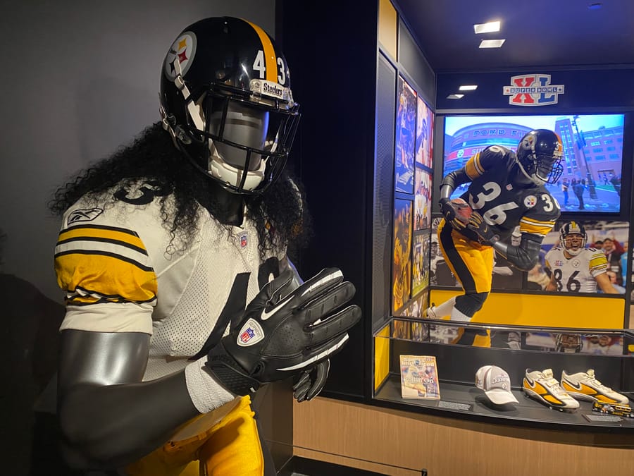 Steelers Hall of Honor Courtesy VisitPITTSBURGH (16)