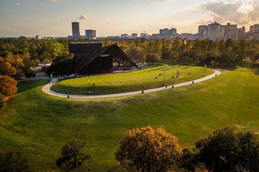 Miller_Outdoor_Theatre_Foliage