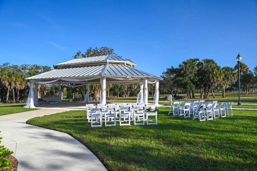 Phillippi Estate Park gazebo wedding