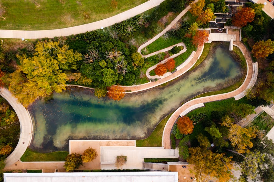 Buffalo_Bayou_Park_Lost_Lake_Fall_Foliage_2