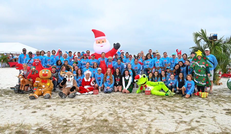 2022 Sandy Claws Beach Run