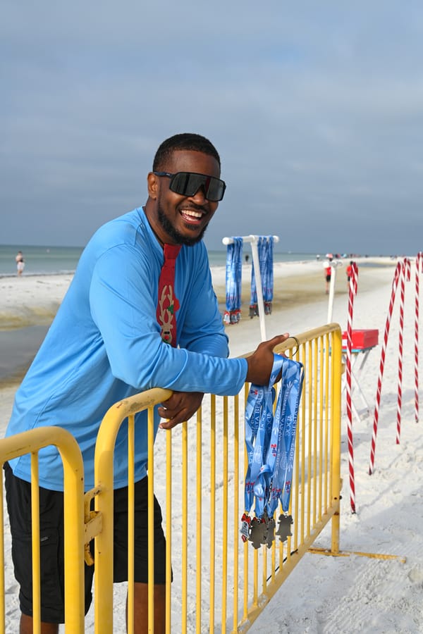 2022 Sandy Claws Beach Run