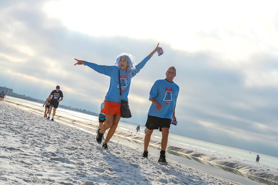 2022 Sandy Claws Beach Run