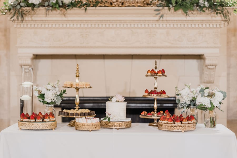 Rachel and Anthony 12.9.22 Tara Tomlinson Photography