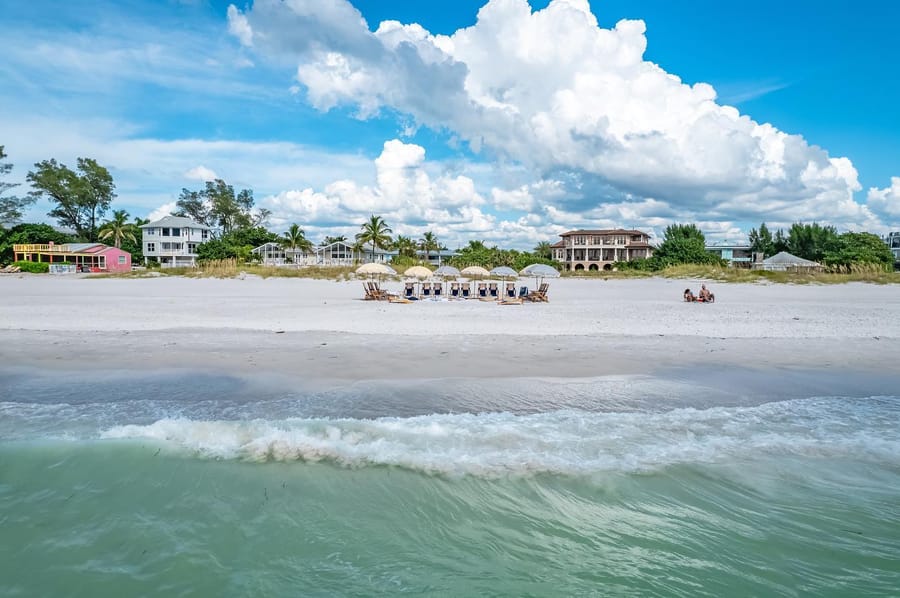 Beach Suites