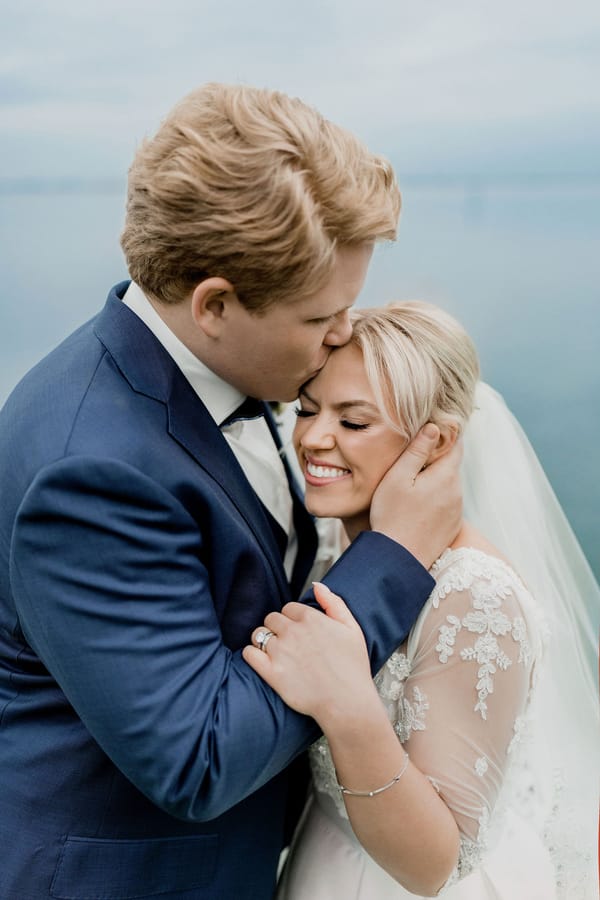 Emma + Dan TARA TOMLINSON PHOTOGRAPHY