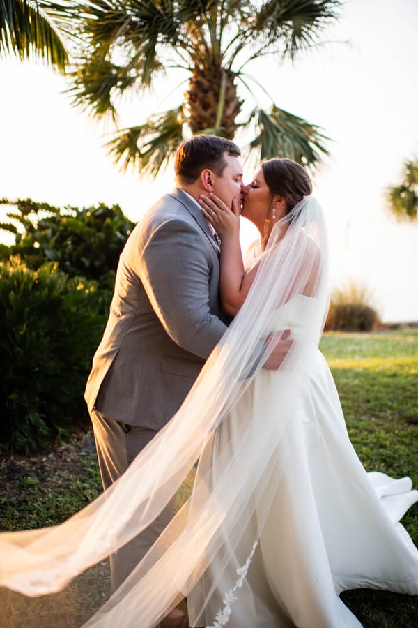 Alexis and Drew Hobick Wedding | Kacy Poore Photography
