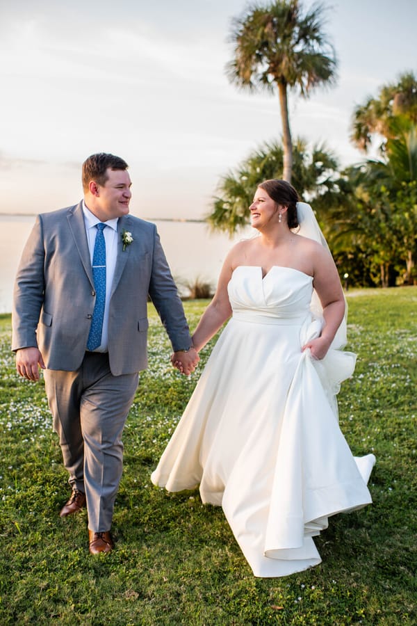 Alexis and Drew Hobick Wedding | Kacy Poore Photography